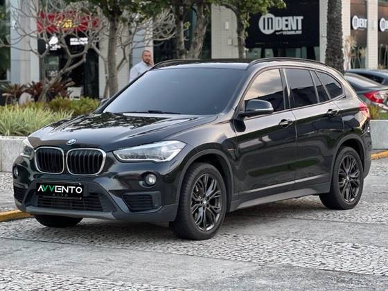 BMW X1 2.0 16V TURBO ACTIVEFLEX SDRIVE20I 4P AUTOMÁTICO BMW X1 2.0 16V TURBO ACTIVEFLEX SDRIVE20I 4P AUTOMÁTICO